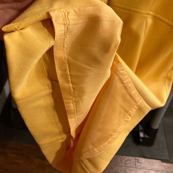Tahari mustard color cap sleeve sheath dress - Picture 9 of 9